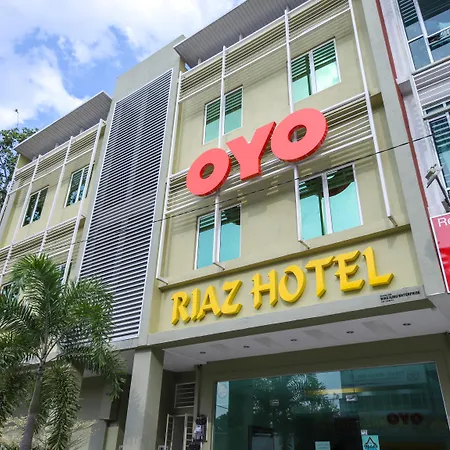 Oyo 89839 Riaz Hotel-3